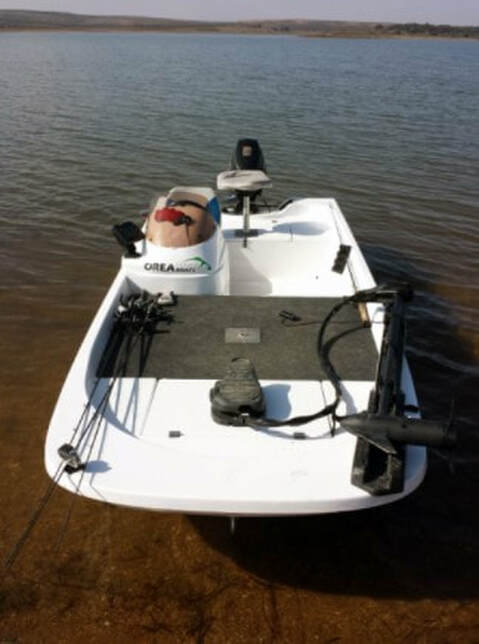 Extremadura Predator Fishing self drive boat photo